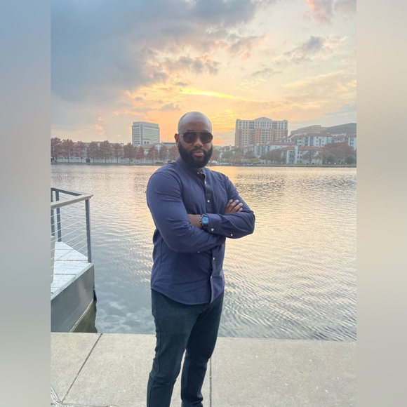 Meet your Posher, Mueen - Picture 1 of 1